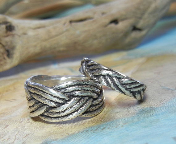 Silver shop rope ring