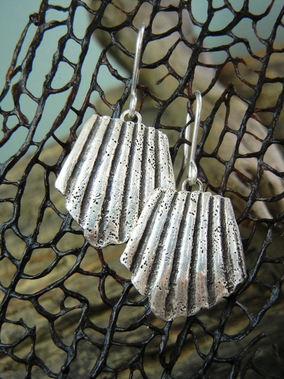 Silver discount seashell mesh